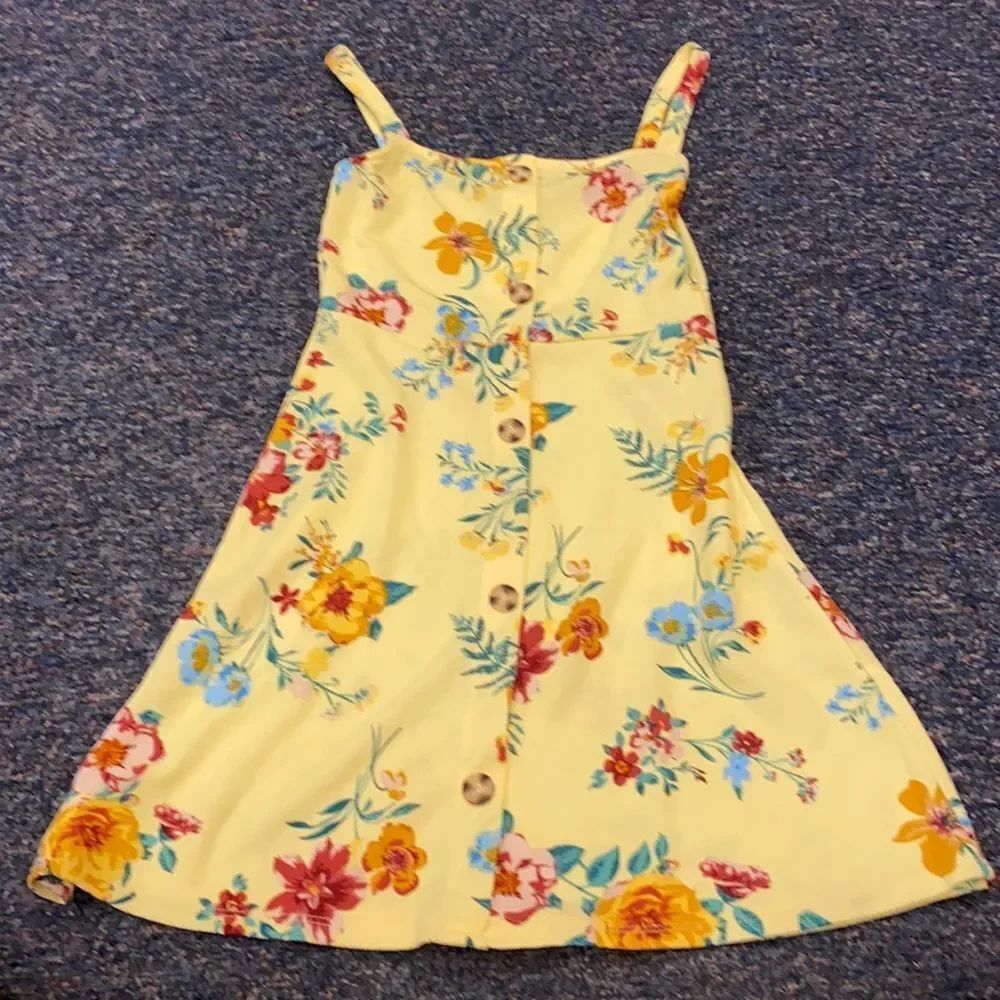 Derek Heart Yellow sun dress sz. M NWT